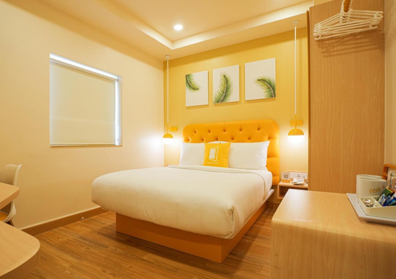 Bloom Hotel Koramangala Bangalore Exteriör bild
